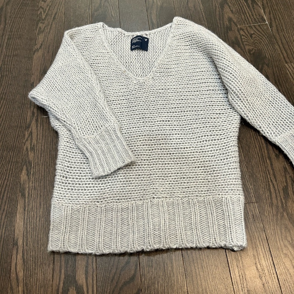 American Eagle Outfitters Light Gray V-Neck Sweater